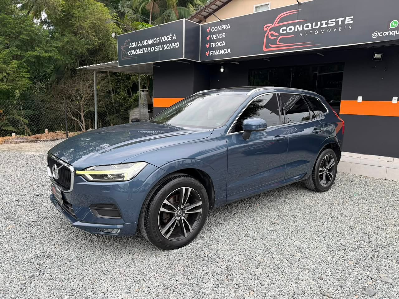 VOLVO XC60 T5 MOMENTUM